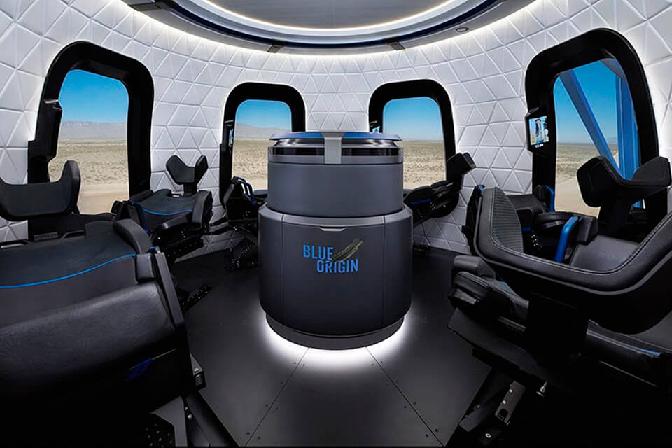 Interior de la nave New Shepard de Blue Origin