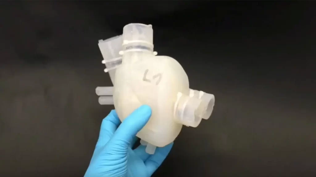 Corazón blanco impreso en 3D