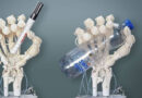 Crean mano robótica impresa con huesos, tendones y ligamentos